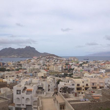Bed and Breakfast Residencial Monte Cara Mindelo Exterior foto